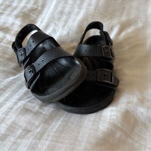 Birkenstock Black Sandals (toddler)